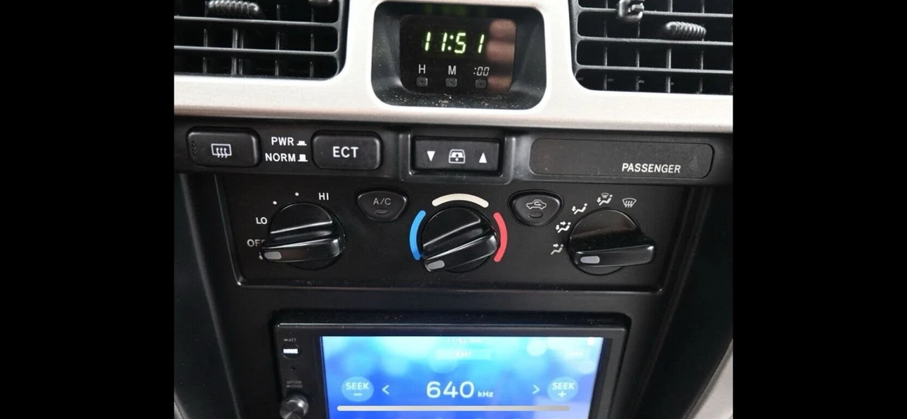 2002 Toyota 4Runner 3rd Gen - Image 16 of 21