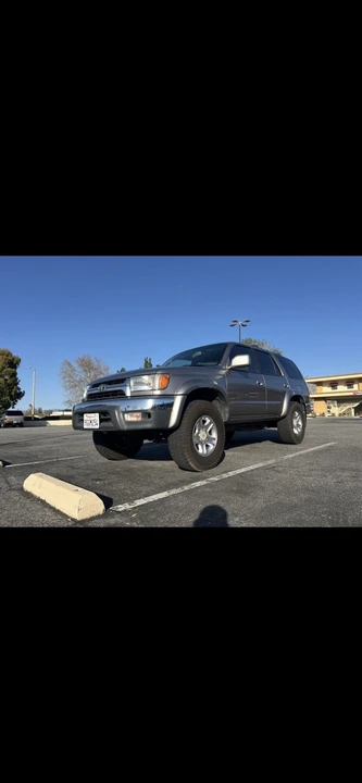 2002 Toyota 4Runner 3rd Gen - Image 2 of 21