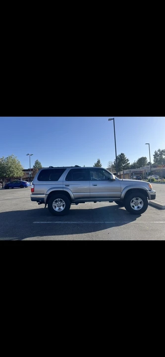 2002 Toyota 4Runner 3rd Gen - Image 3 of 21