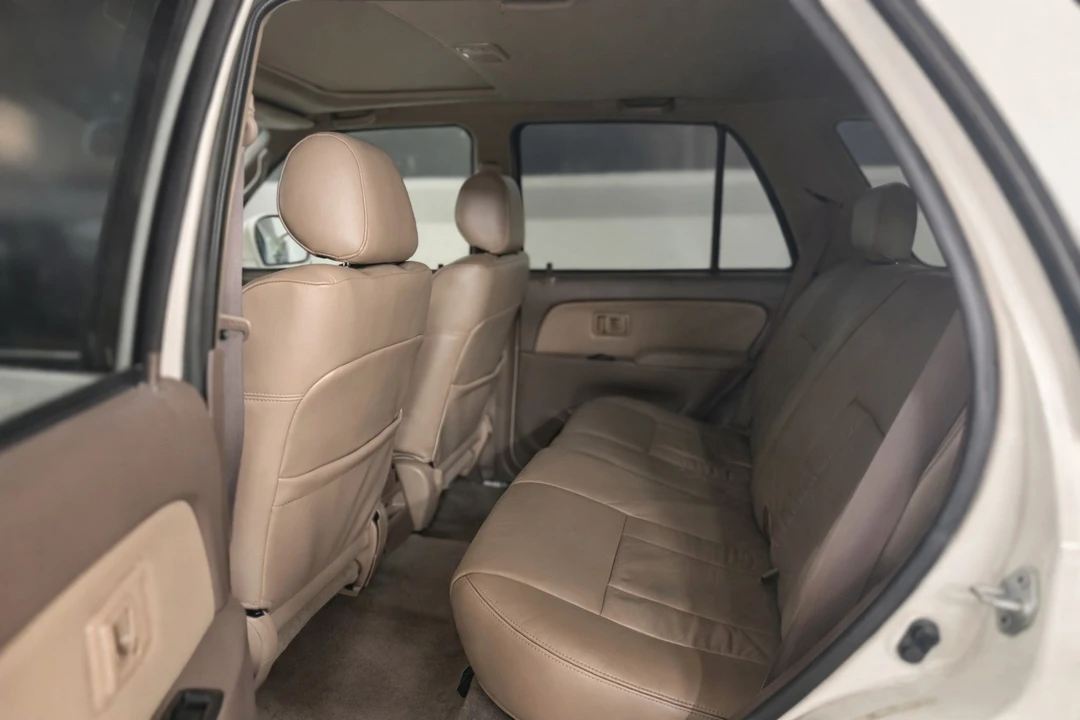 2002 Toyota 4Runner 3rd Gen - Image 13 of 21