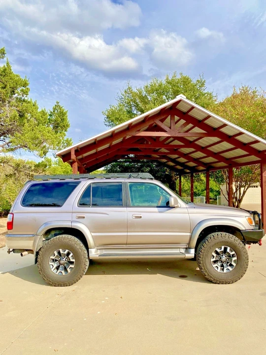 2002 Toyota 4Runner 3rd Gen - Image 3 of 9