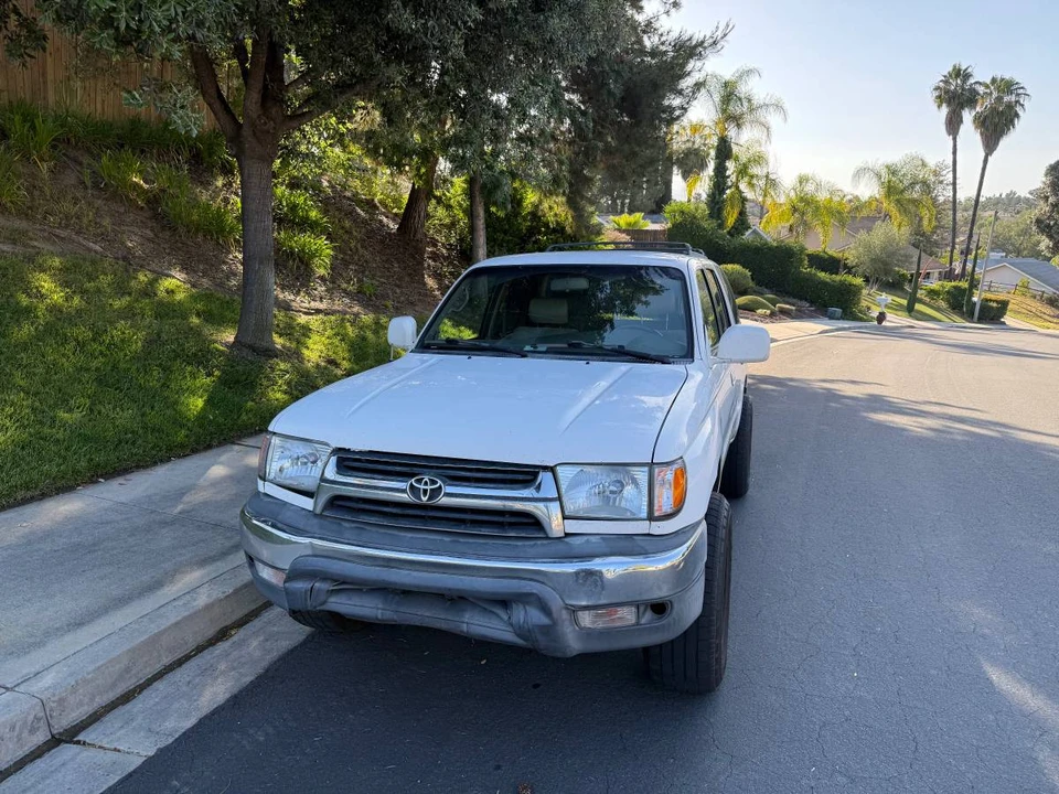 2002 Toyota 4Runner 3rd Gen - Image 3 of 7