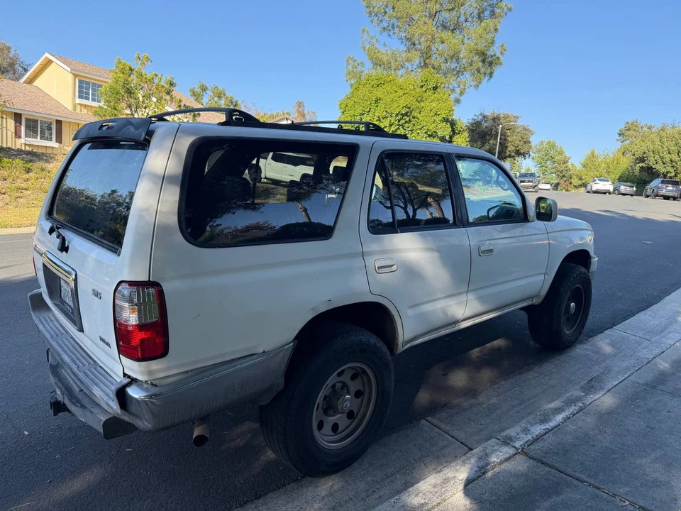 2002 Toyota 4Runner 3rd Gen - Image 5 of 7