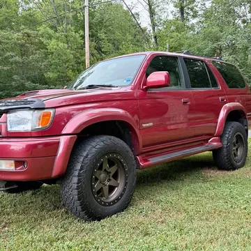 2002 Toyota 4Runner SR5