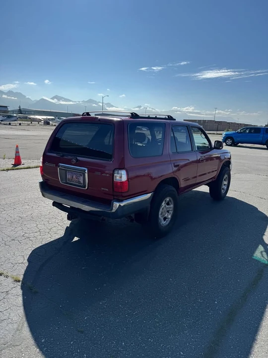 2002 Toyota 4Runner 3rd Gen - Image 5 of 10