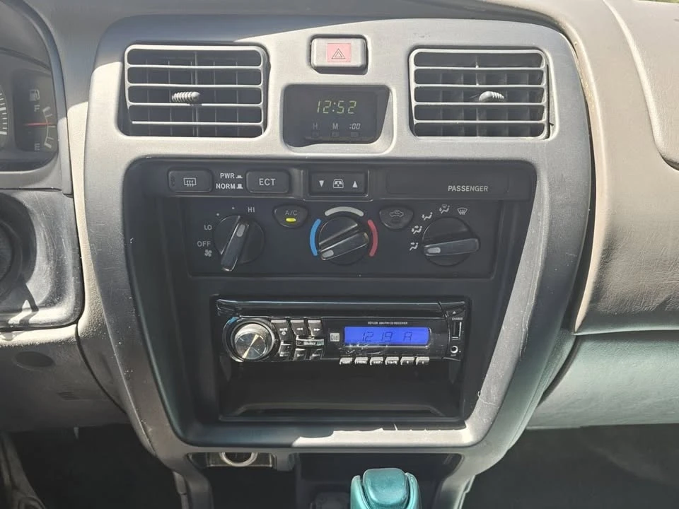 2002 Toyota 4Runner 3rd Gen - Image 15 of 20
