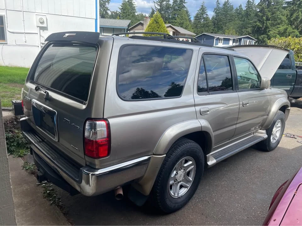 2002 Toyota 4Runner 3rd Gen - Image 4 of 11