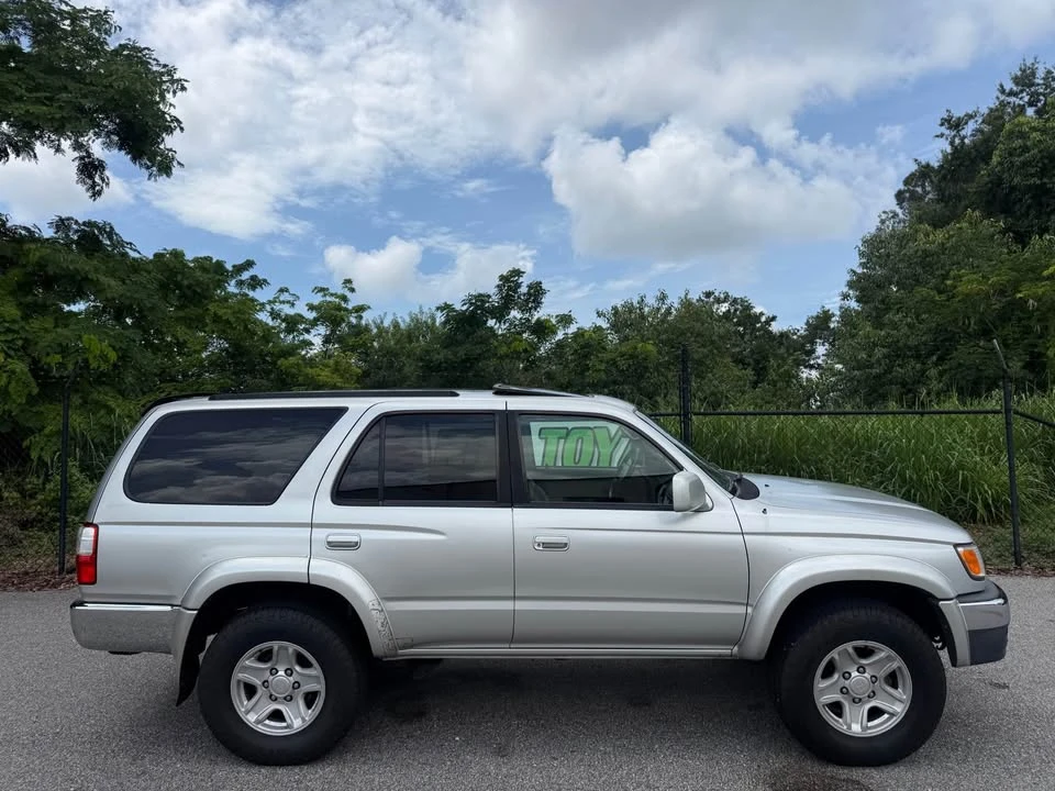 2002 Toyota 4Runner 3rd Gen - Image 2 of 20