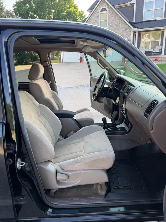 2002 Toyota 4Runner 3rd Gen - Image 11 of 17