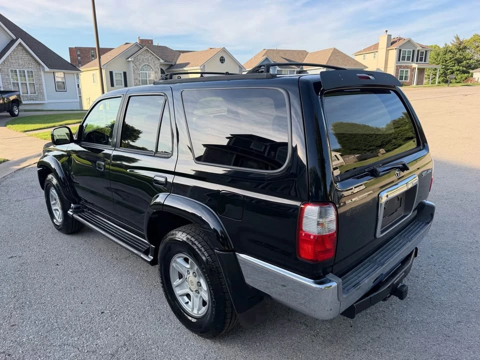 2002 Toyota 4Runner 3rd Gen - Image 5 of 17