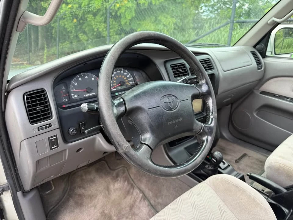 2002 Toyota 4Runner 3rd Gen - Image 9 of 20