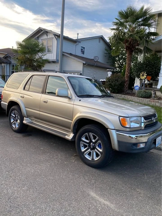2002 Toyota 4Runner 3rd Gen - Image 4 of 12