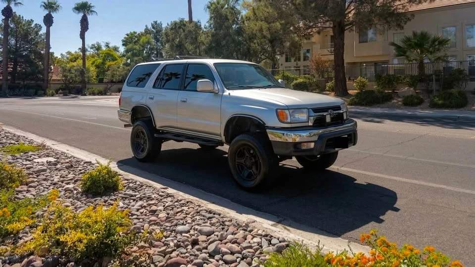 2002 Toyota 4Runner 3rd Gen - Image 7 of 10