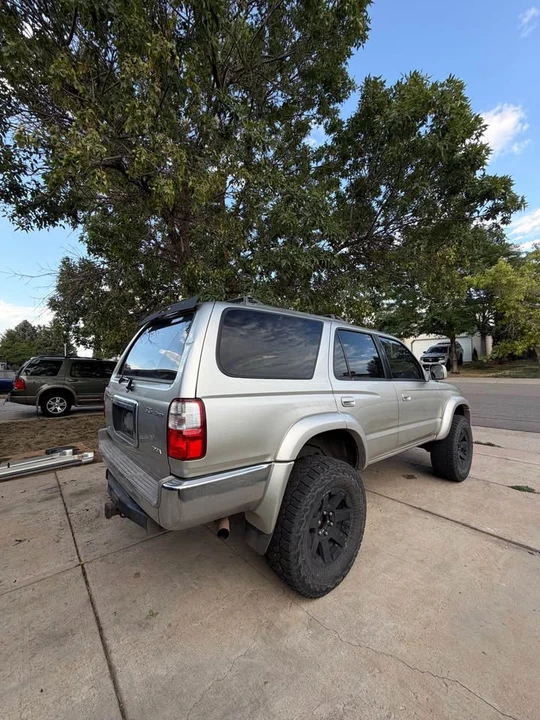 2002 Toyota 4Runner 3rd Gen - Image 5 of 19