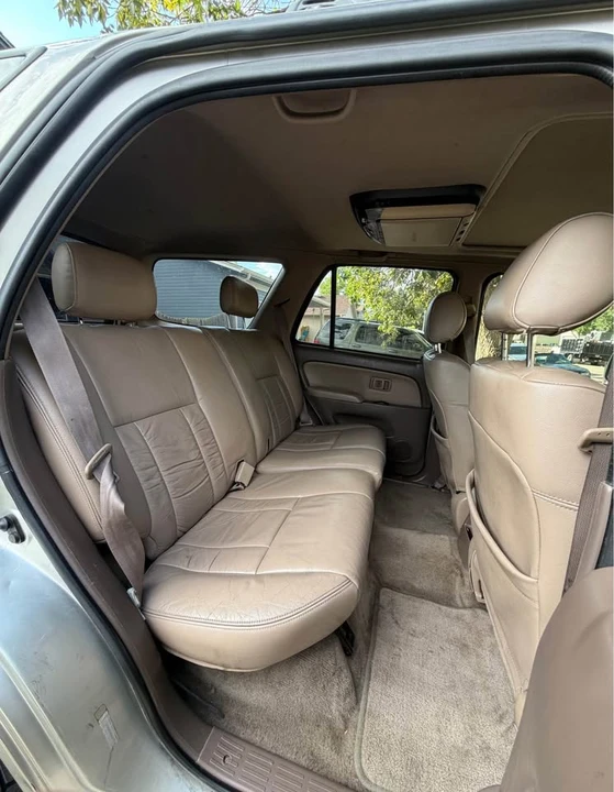 2002 Toyota 4Runner 3rd Gen - Image 10 of 19