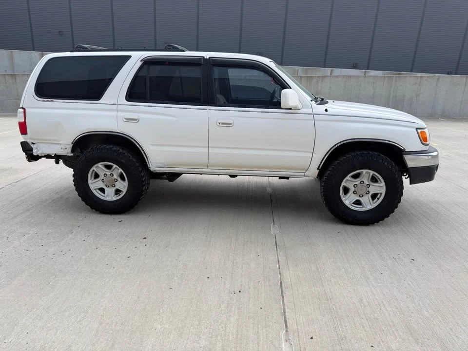 2002 Toyota 4Runner 3rd Gen - Image 3 of 14
