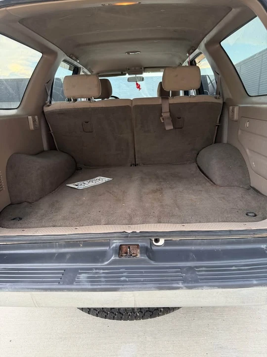 2002 Toyota 4Runner 3rd Gen - Image 11 of 14