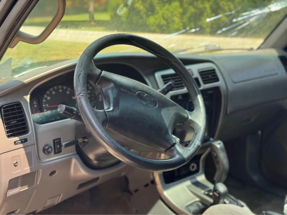 2002 Toyota 4Runner 3rd Gen - Image 10 of 13