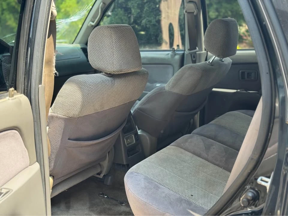 2002 Toyota 4Runner 3rd Gen - Image 12 of 13