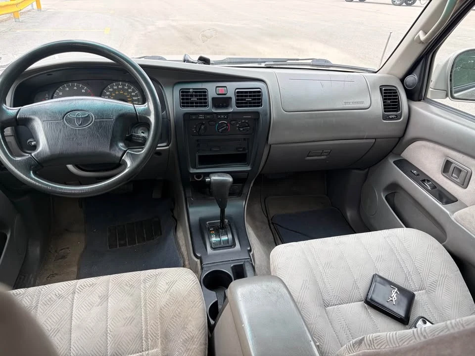 2002 Toyota 4Runner 3rd Gen - Image 12 of 15