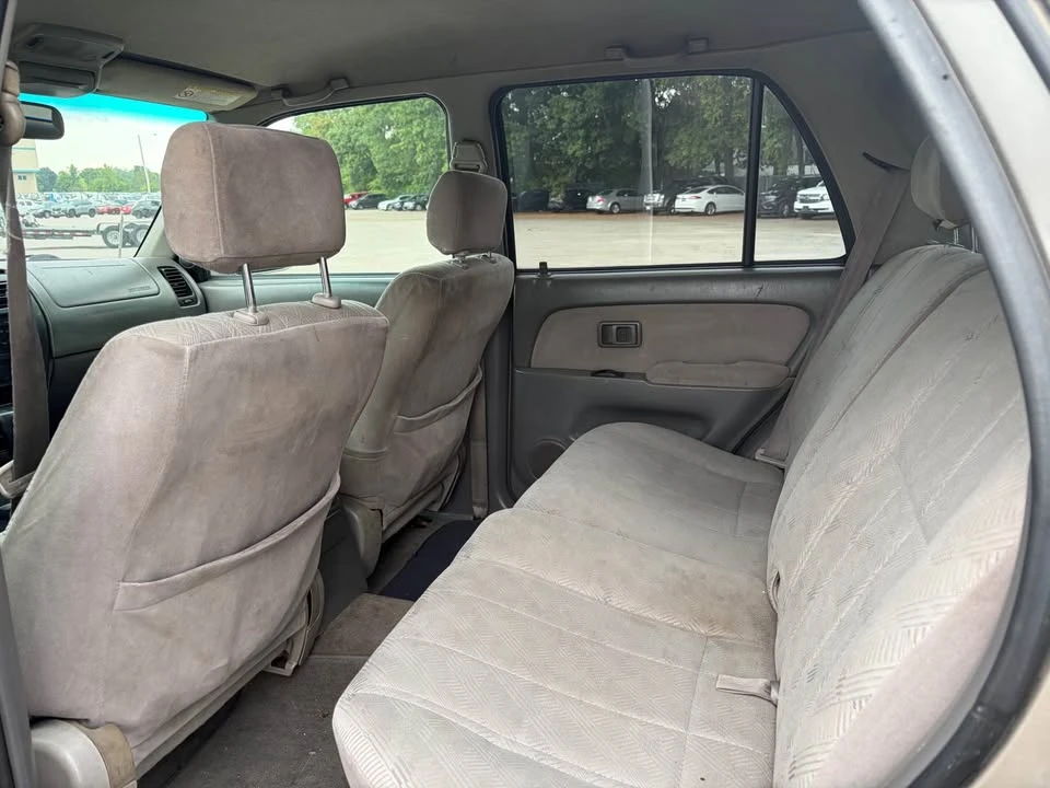 2002 Toyota 4Runner 3rd Gen - Image 10 of 15