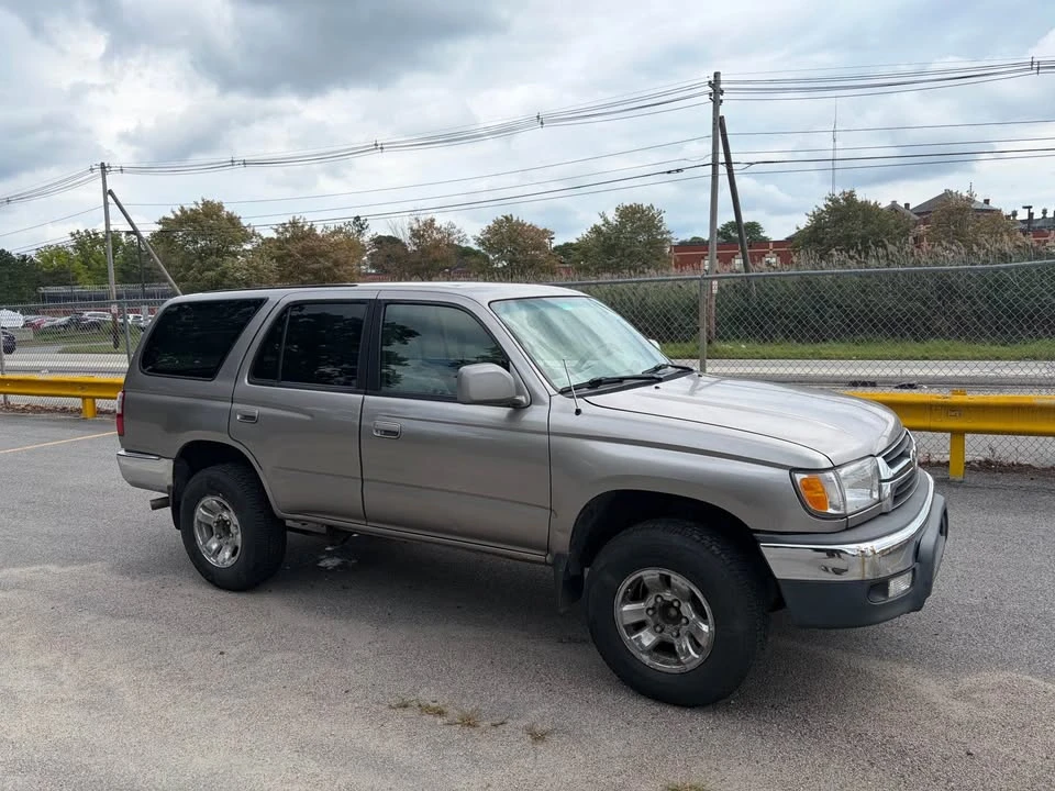 2002 Toyota 4Runner 3rd Gen - Image 4 of 15