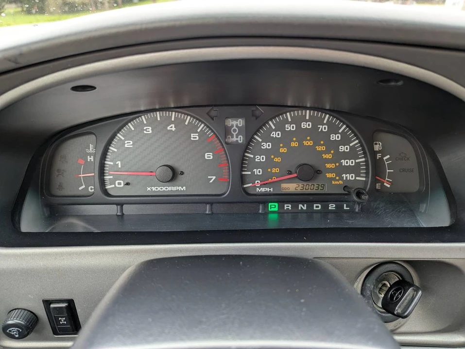 2002 Toyota 4Runner 3rd Gen - Image 15 of 24