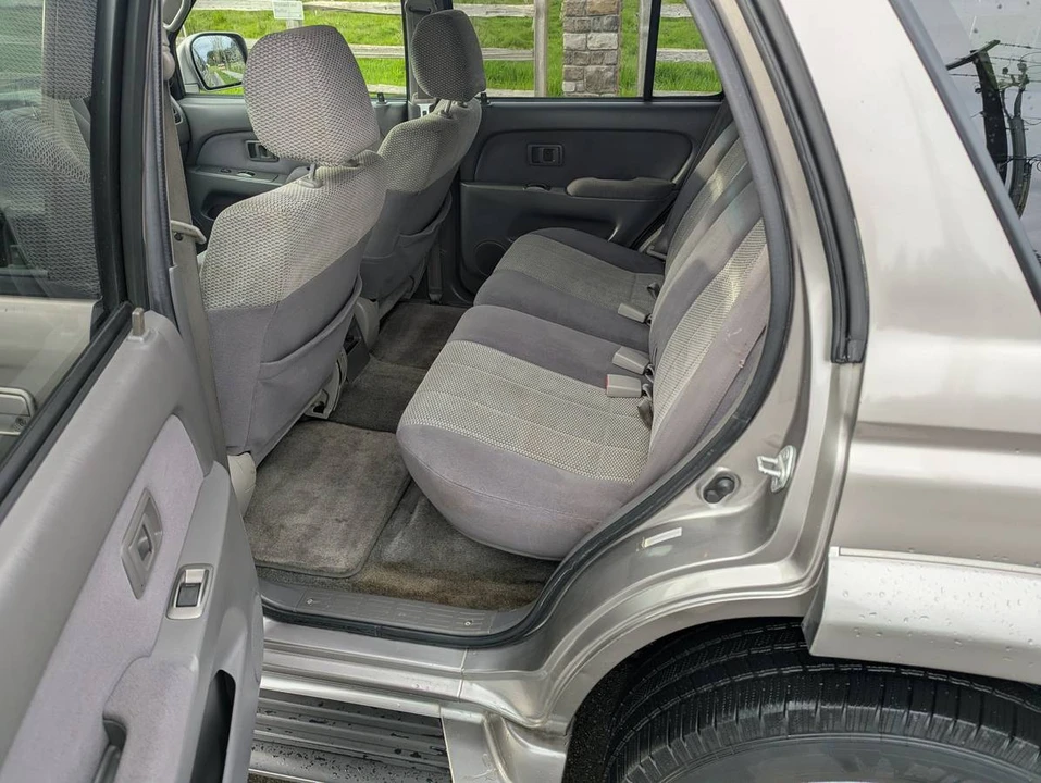 2002 Toyota 4Runner 3rd Gen - Image 10 of 24
