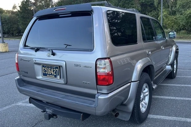 2002 Toyota 4Runner 3rd Gen - Image 2 of 8