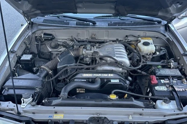 2002 Toyota 4Runner 3rd Gen - Image 6 of 8