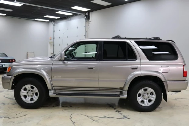 2002 Toyota 4Runner 3rd Gen - Image 3 of 7
