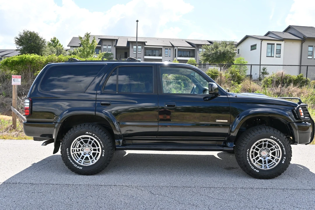 2002 Toyota 4Runner 3rd Gen - Image 2 of 31