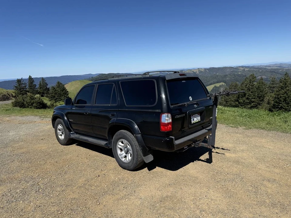 2002 Toyota 4Runner 3rd Gen - Image 2 of 14