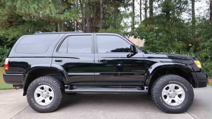 2002 Toyota 4Runner 3rd Gen - Image 9 of 27