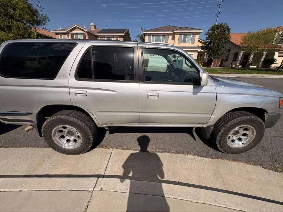 2002 Toyota 4Runner 3rd Gen - Image 6 of 9