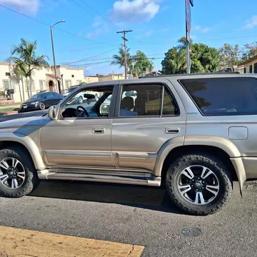 2002 Toyota 4Runner SR5