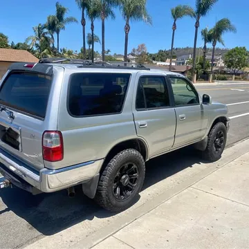 2002 Toyota 4Runner SR5