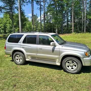 2002 Toyota 4Runner SR5 Sport Utility 2D