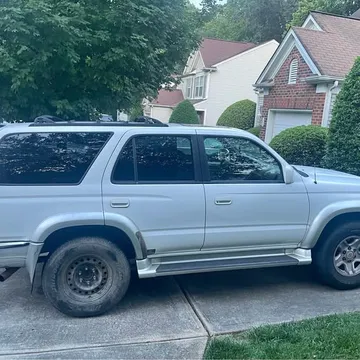2002 Toyota 4Runner SR5 Sport Utility 2D
