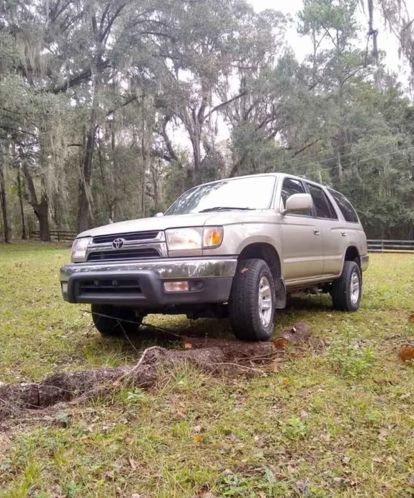 2002 Toyota 4Runner 3rd Gen - Image 13 of 13