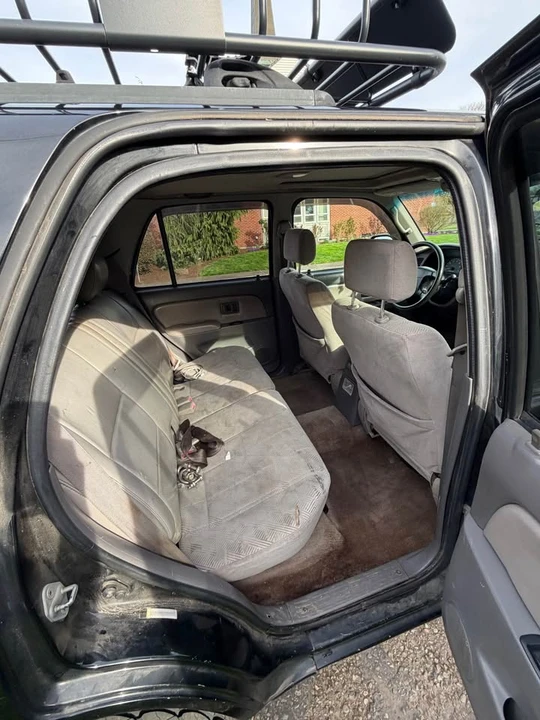 2002 Toyota 4Runner 3rd Gen - Image 4 of 9