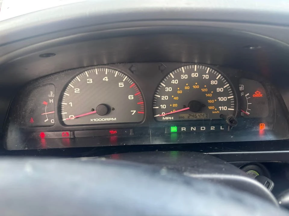 2002 Toyota 4Runner 3rd Gen - Image 8 of 13