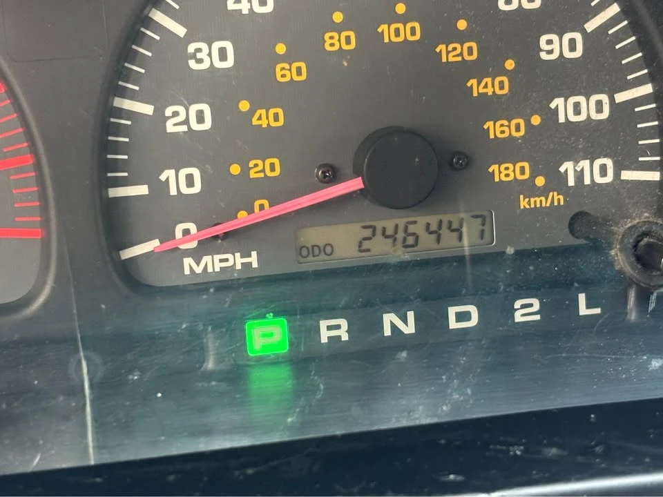2002 Toyota 4Runner 3rd Gen - Image 9 of 13
