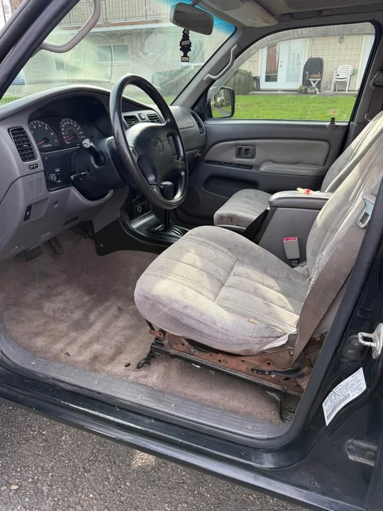 2002 Toyota 4Runner 3rd Gen - Image 6 of 9