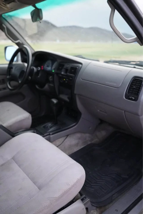 2002 Toyota 4Runner 3rd Gen - Image 12 of 13