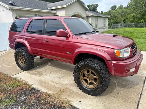 2002 Toyota 4Runner SR5 Sport Utility 2D