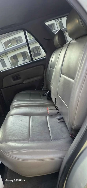 2002 Toyota 4Runner 3rd Gen - Image 5 of 10