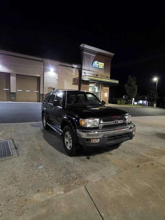 2002 Toyota 4Runner 3rd Gen - Image 2 of 3