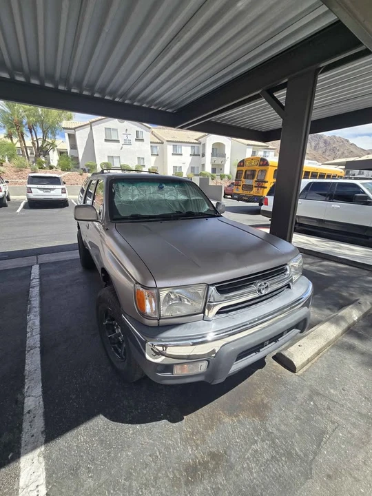 2002 Toyota 4Runner 3rd Gen - Image 3 of 9