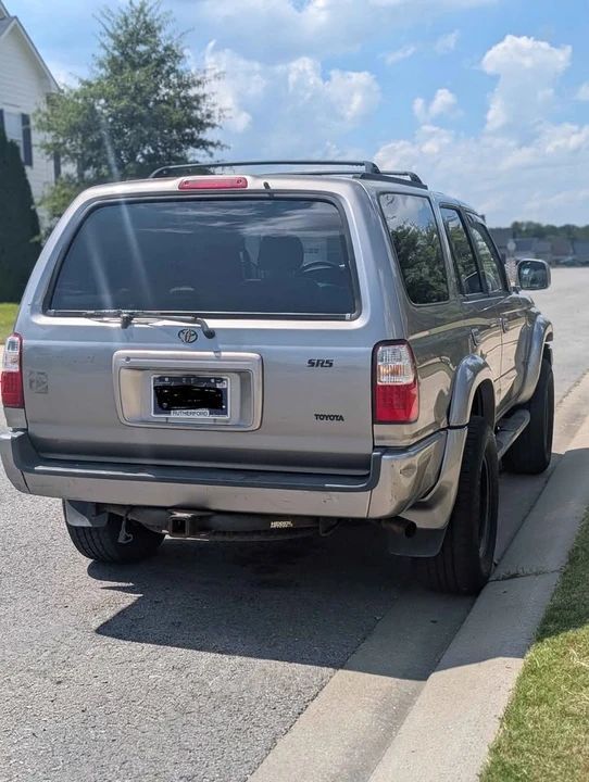 2002 Toyota 4Runner 3rd Gen - Image 3 of 11